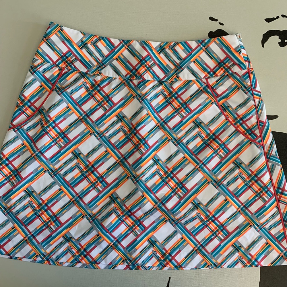 Adidas golf skort (skirt with shorts) size 2